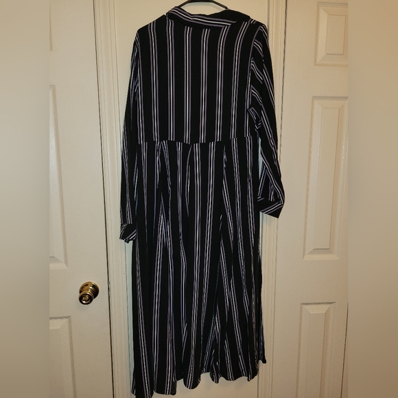 Torrid Duster, Torrid size 1 - Picture 4 of 4